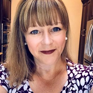 Meet your Posher, Christy